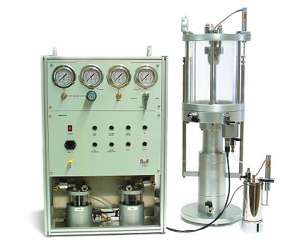 SP1 - Stress-Path Triaxial Cell