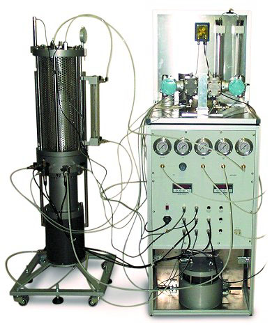 USP - Unsaturated Stress Path Triaxial Cell